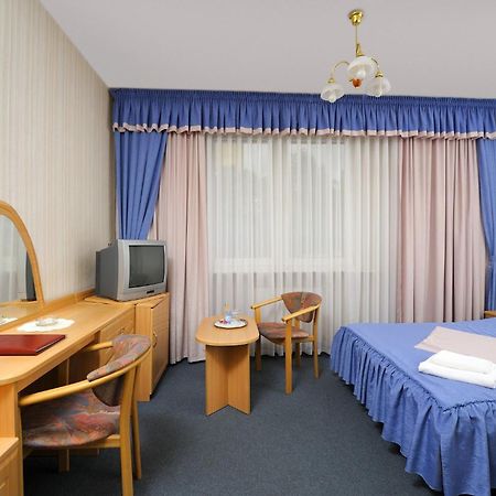 Vistula Hotel Świecie Екстериор снимка